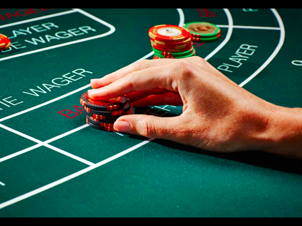 How to Wager in Baccarat